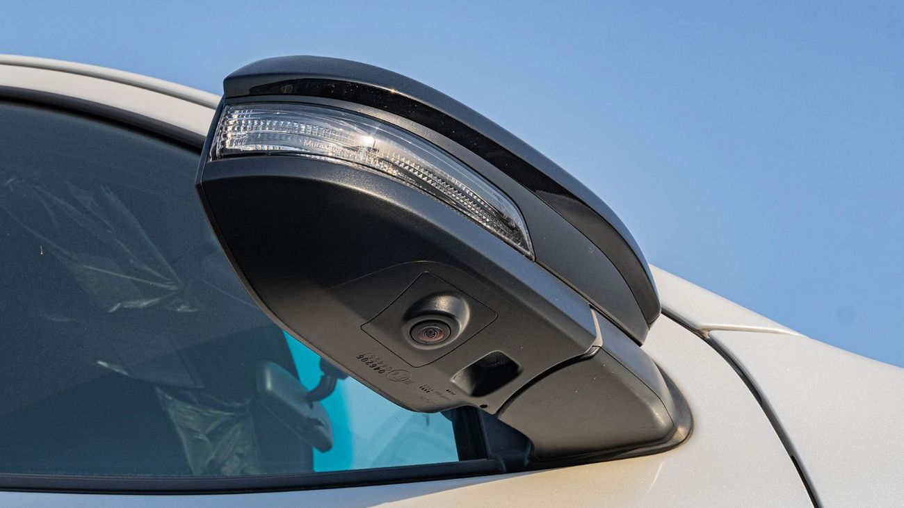 تويوتا هيلوكس 2024 Toyota Hilux GR-Sport 4.0L AT Petrol (White)