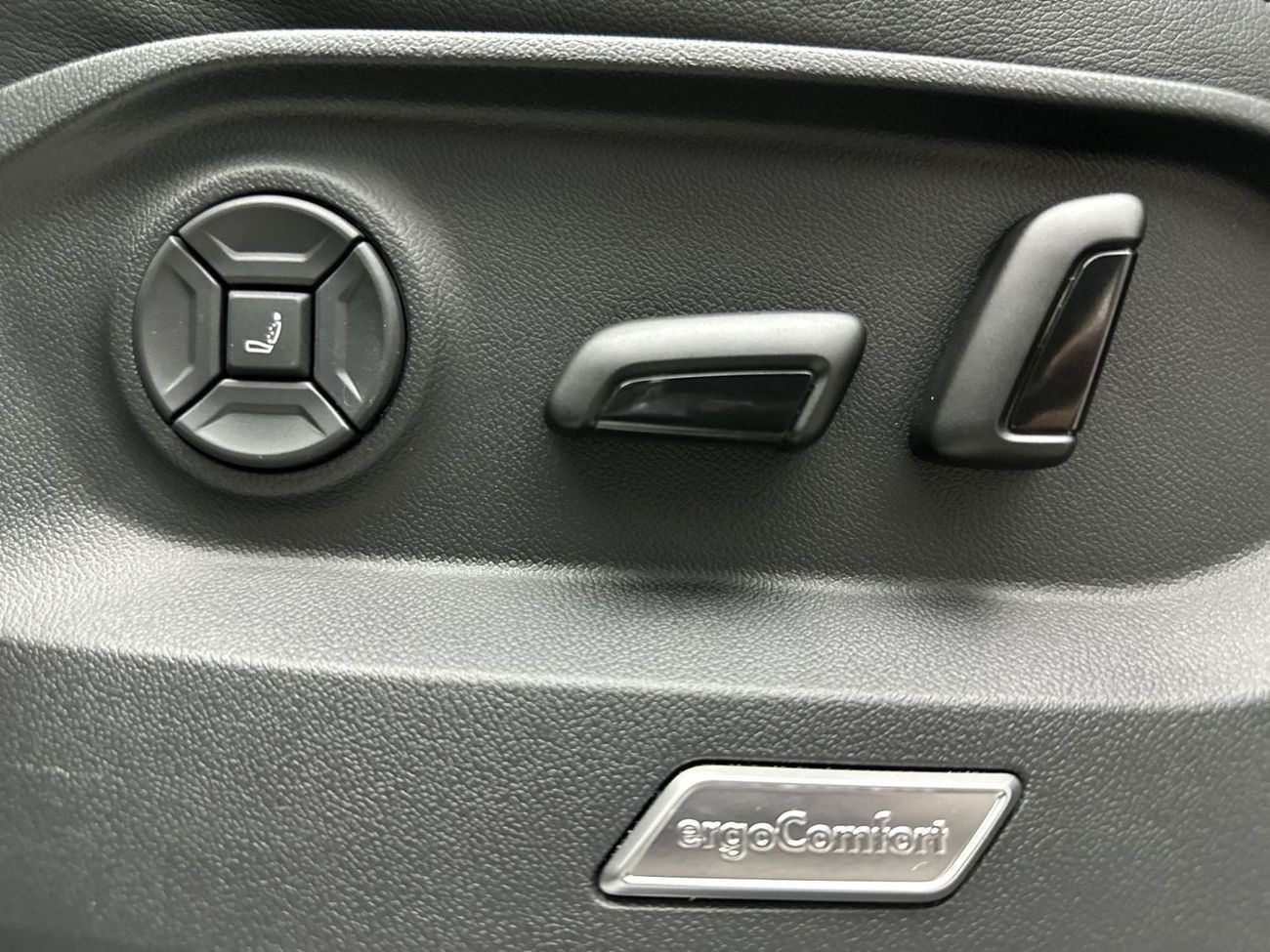 Volkswagen Touareg ELEGANCE, миниатюра 22