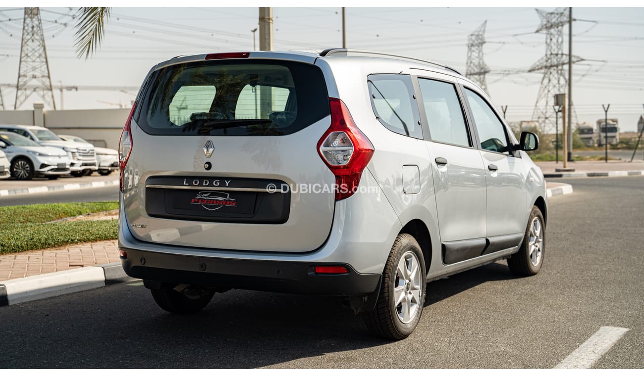 Renault Lodgy 2022 model Minivan 2WD Intense 1.5L Turbo Diesel 5-Speed MT 7-Seater (Full option)