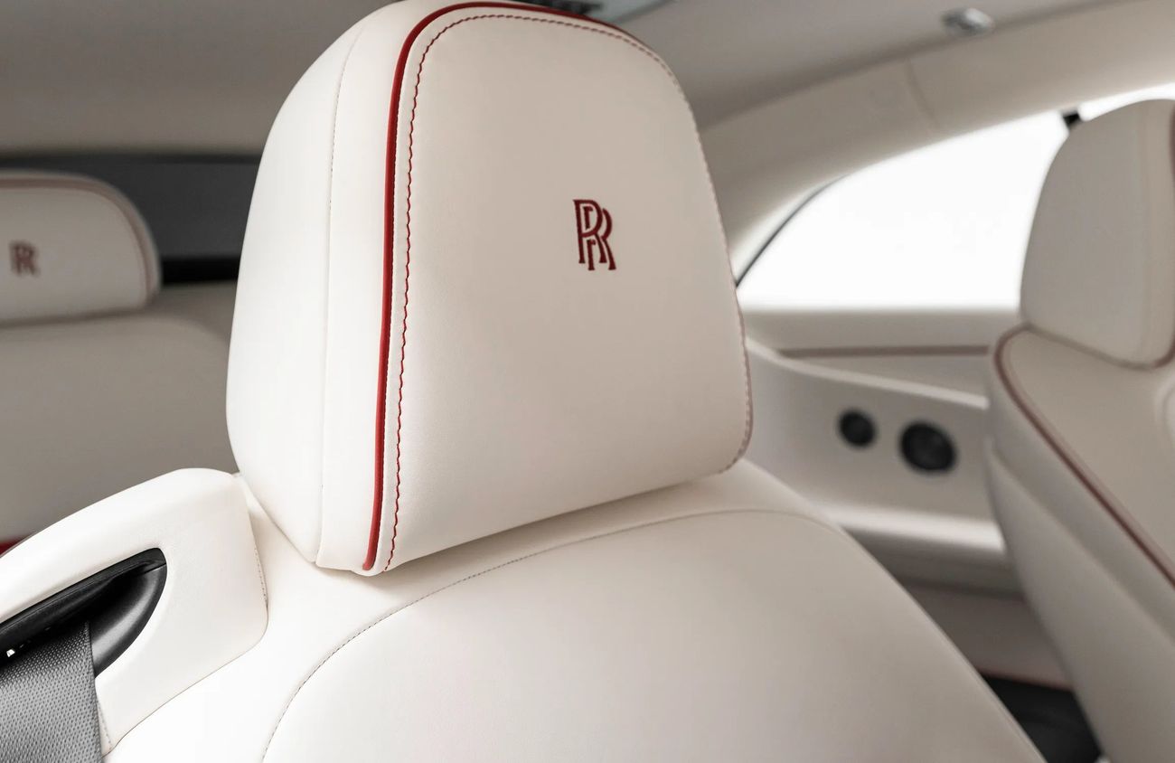 رولز رويس سبيكتر Dual Electric Motors