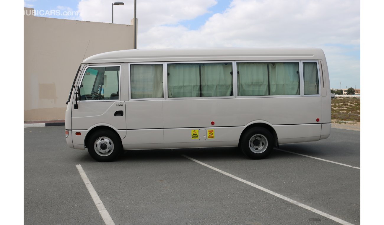 Mitsubishi Rosa 26 SEATER BUS