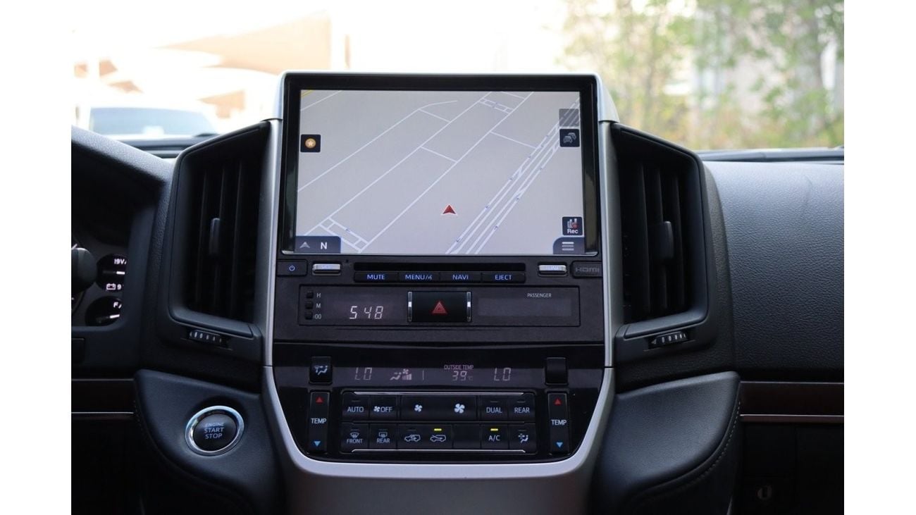 Toyota Land Cruiser GXR GT Toyota Land Cruiser GX.R Grand Touring / V6 / 2019 / GCC / Free Accident  / Only 86,000KM