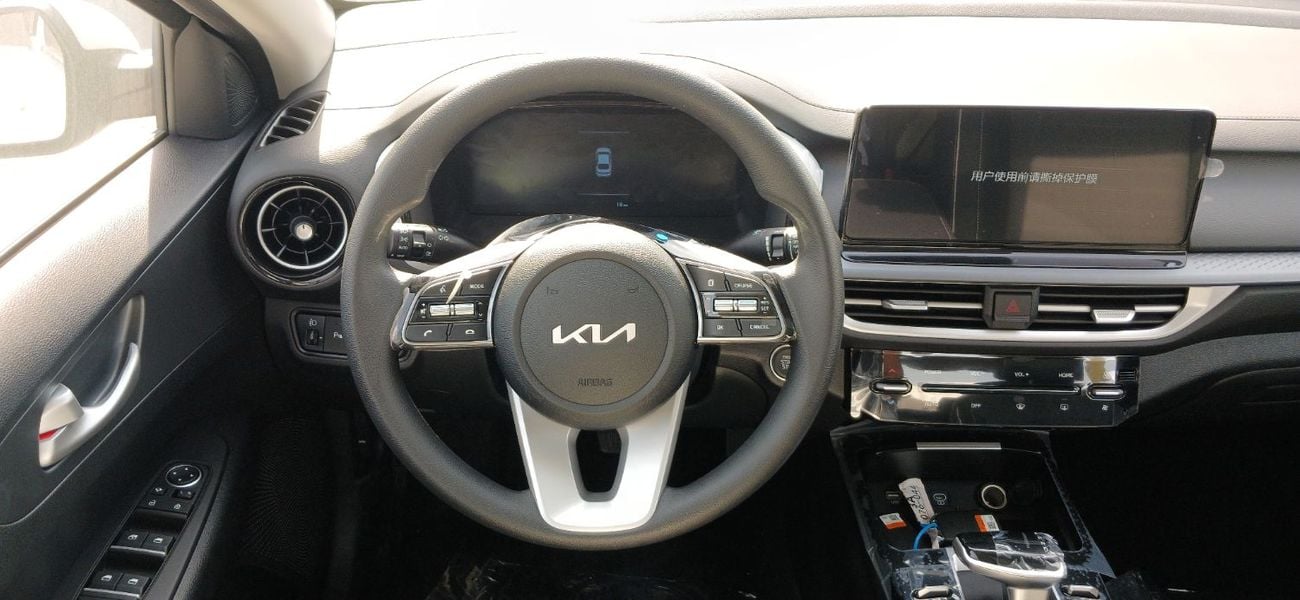 Kia K3 1.5L Petrol Comfort with Cruise control 2025YM