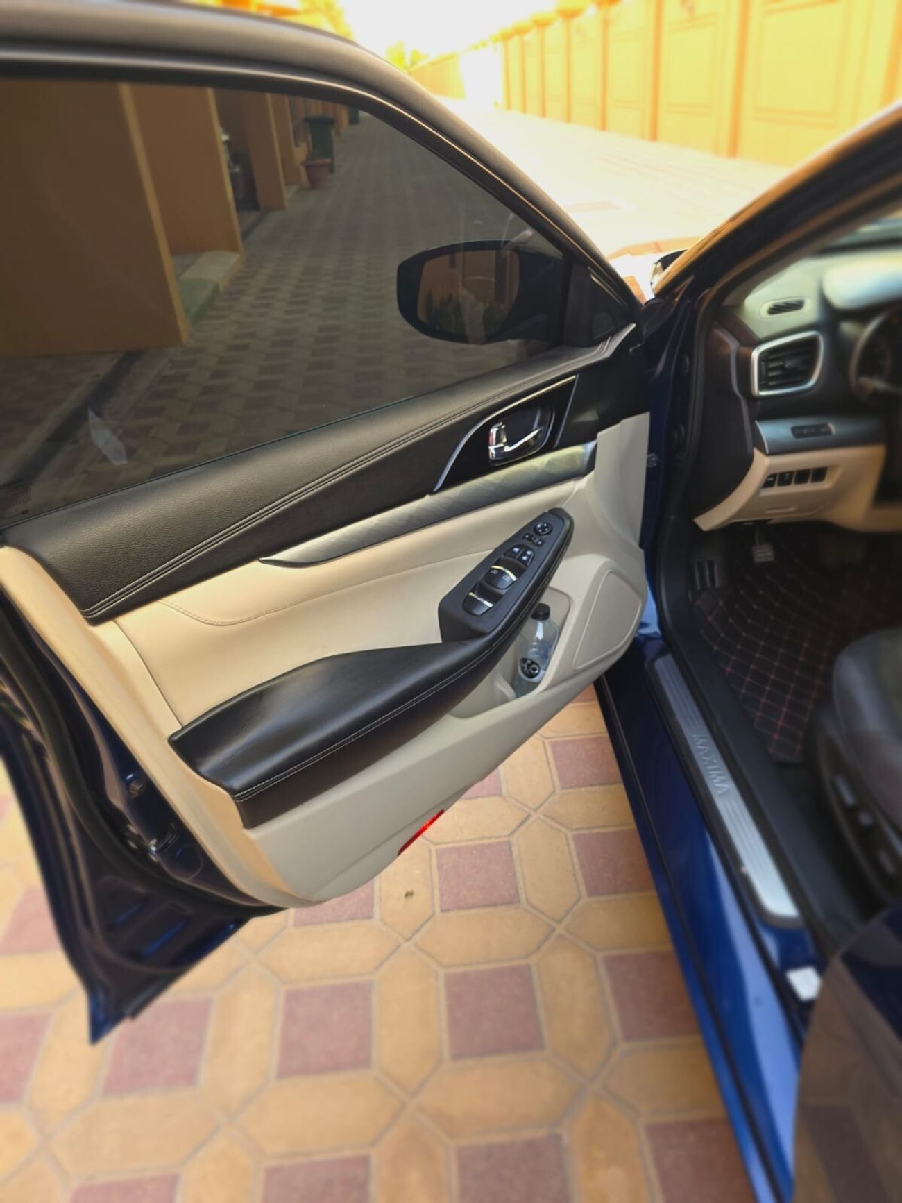 Nissan Maxima SV 3.5L