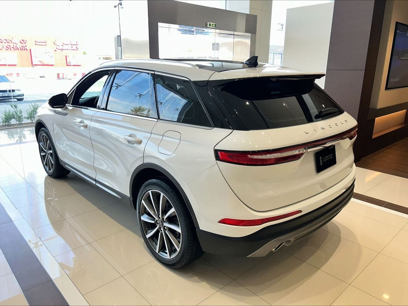 لينكولن كورساير RESERVE COR320 CORSAIR / AL TAYER MOTORS / AL QOUZ SHOWROOM