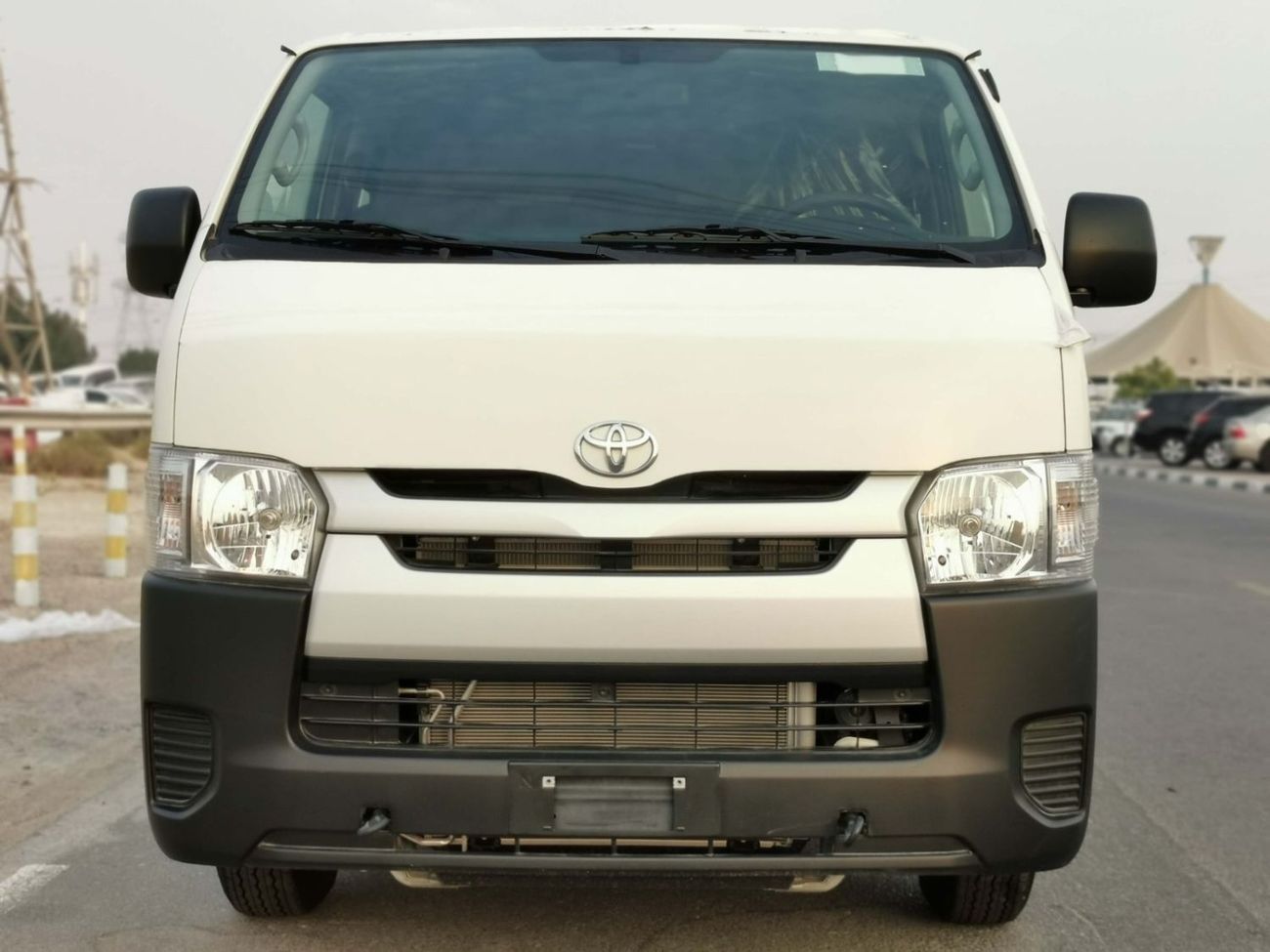 Toyota Hiace STANDARD ROOF / M/T / 2.5L DIESEL / 15 SEATER / EXPORT ONLY ANGOLA (CODE # HD25ST15)
