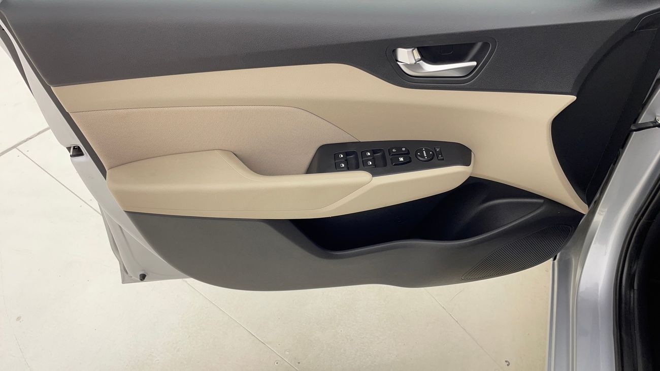 Hyundai Accent SMART 1.6 | Zero Down Payment | Home Test Drive