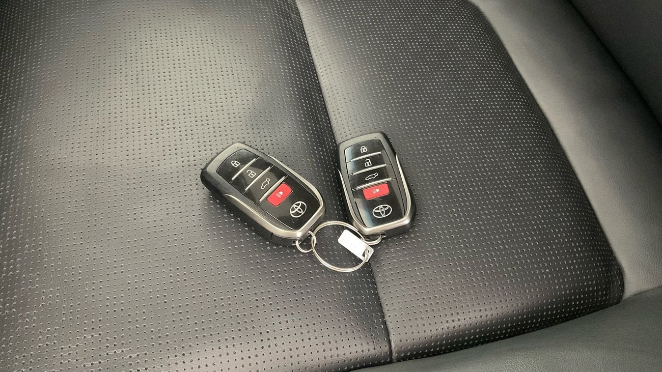 Toyota Land Cruiser VXR | upto AED 20,000 Ramadan Discount | Guaranteed Warranty | 0 Down Payment