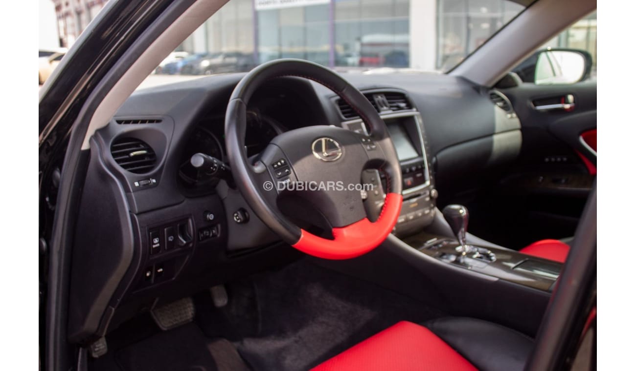 Lexus IS250 Lexus lS 250  Model: 2010  Price: 28,000 dirhams  Mileage: 127000 km  Imported from America, full op