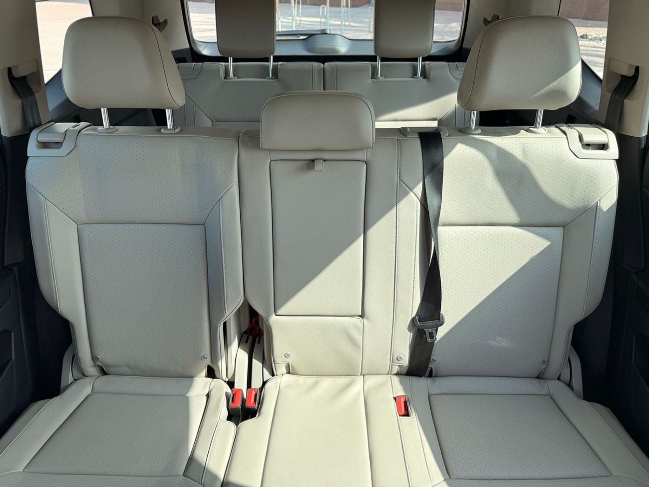 فولكس واجن تيرامونت SE 3.6L