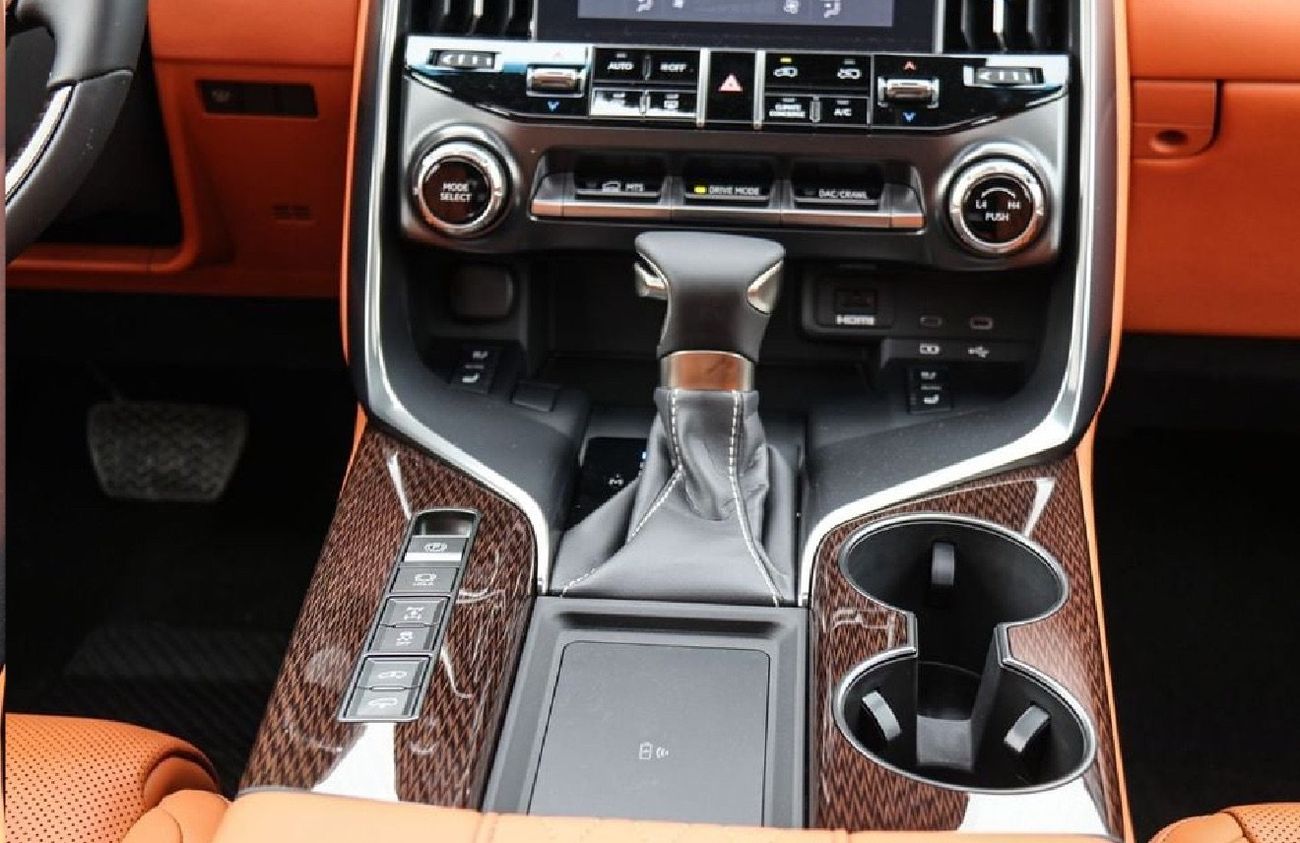 لكزس LX 600 VIP 3.5L 3 SEATS 2024 | BLACK - FLAIR | BEST EXPORT PRICE