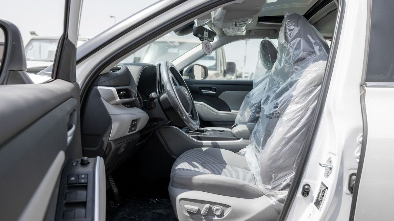 Toyota Highlander 2025 Toyota Highlander GLE 2.5 AT Hybrid (White)