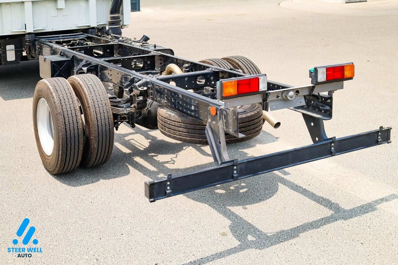 ميتسوبيشي كانتر فان STD GCC Specs - Euro V | turbo DSL MT | Long Chassis 16ft | Double-Cab | Export Only