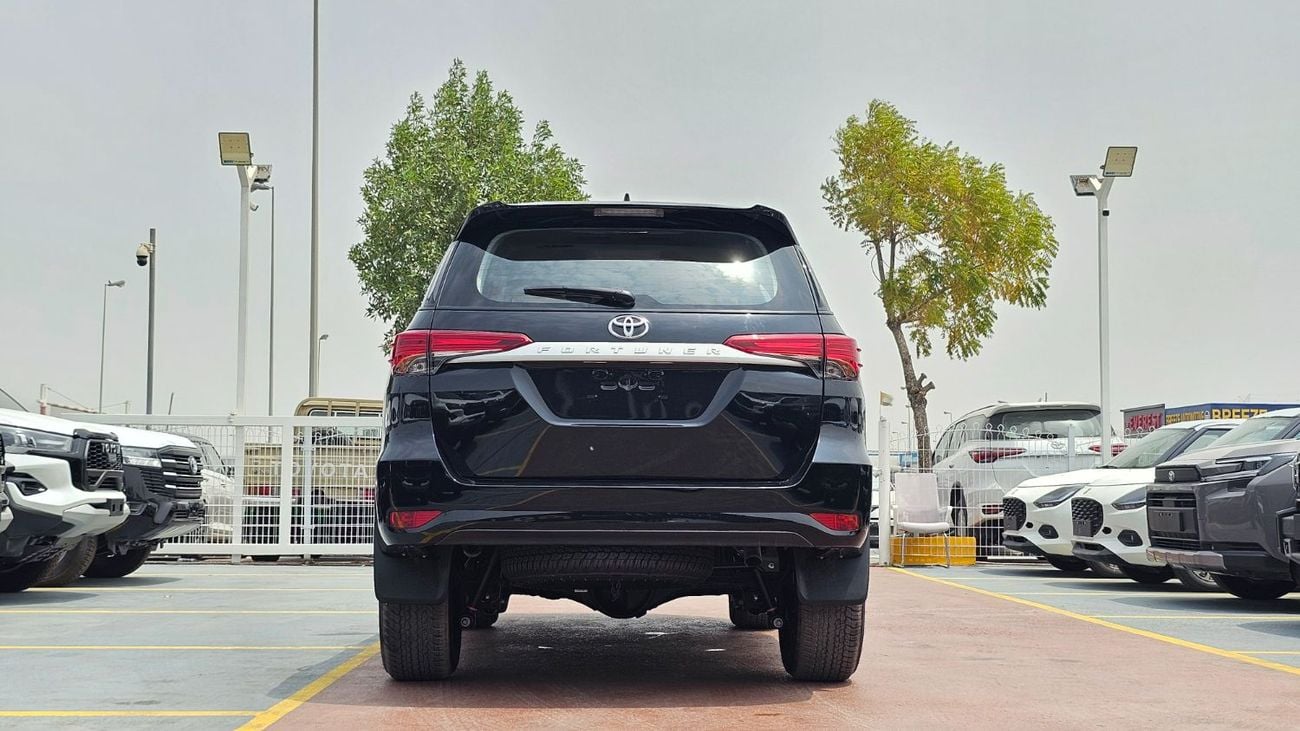 Toyota Fortuner SR5