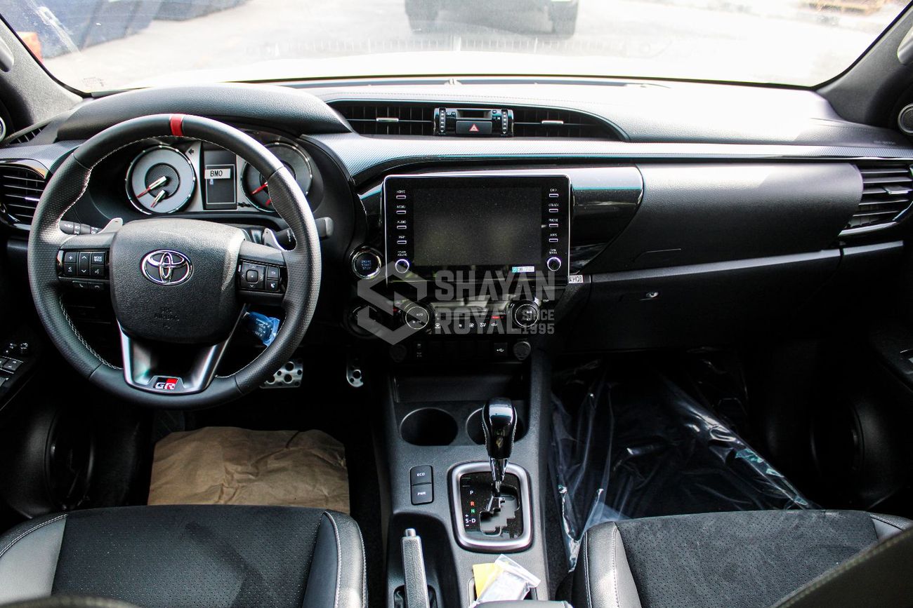 Toyota Hilux LHD 4.0L PET V6 GR-SPORT 4WD AT DC 2025MY