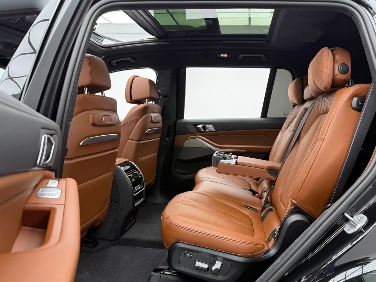 BMW X7 XDrive40i 3.0L 2024 BMW X7 xDrive40i, Fully Loaded,2029 Agency Warranty & Service Contract,Agency FS