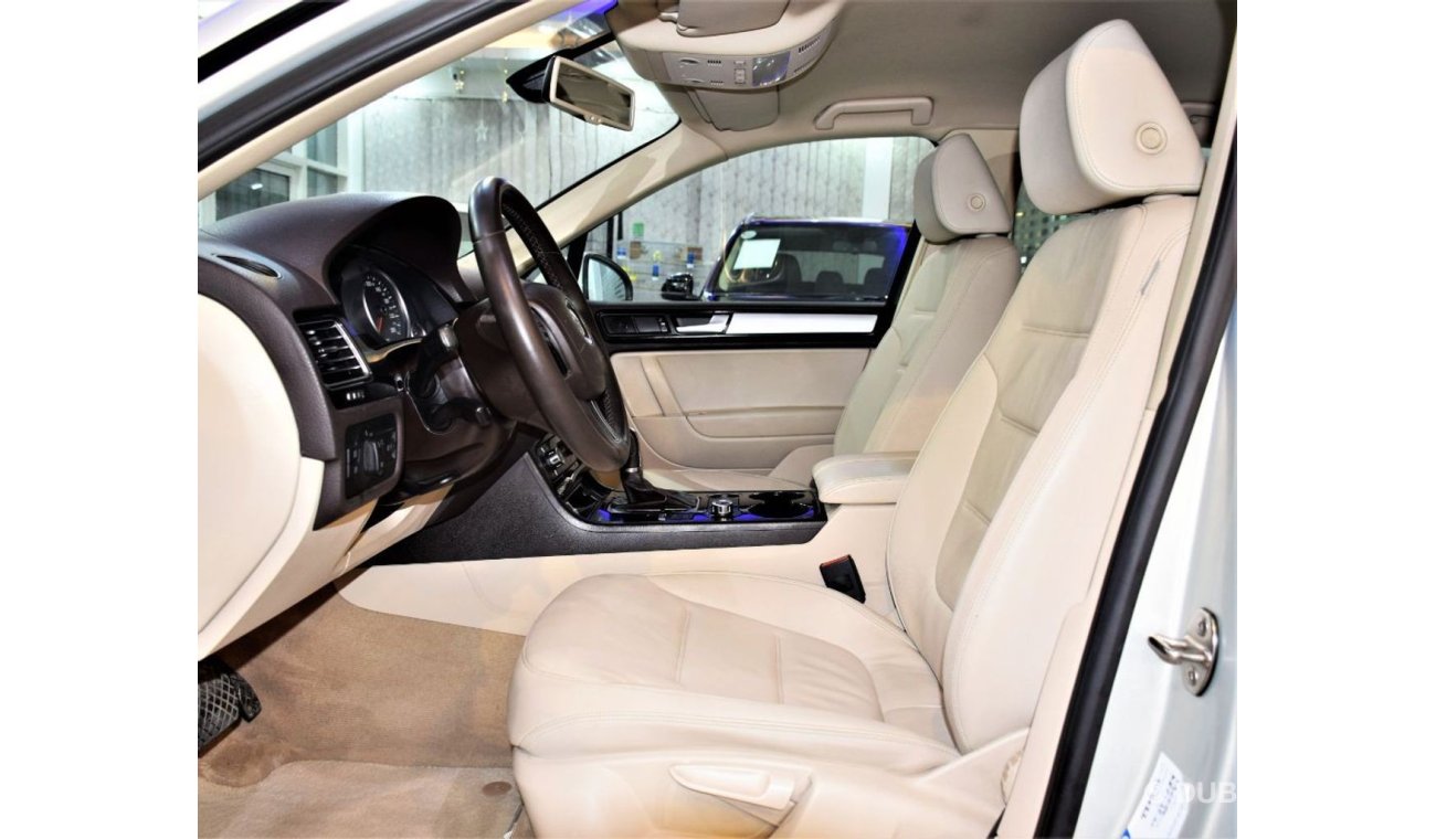 فولكس واجن طوارق FULL SERVICE HISTORY Volkswagen Touareg 2013 Model! Beige Color GCC Specs