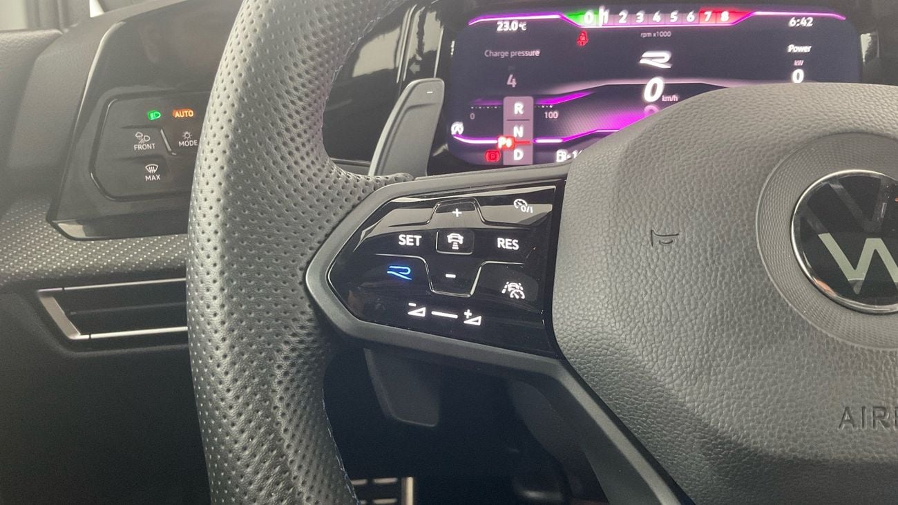 Volkswagen Golf R | upto AED 20,000 Ramadan Discount | Guaranteed Warranty | 0 Down Payment