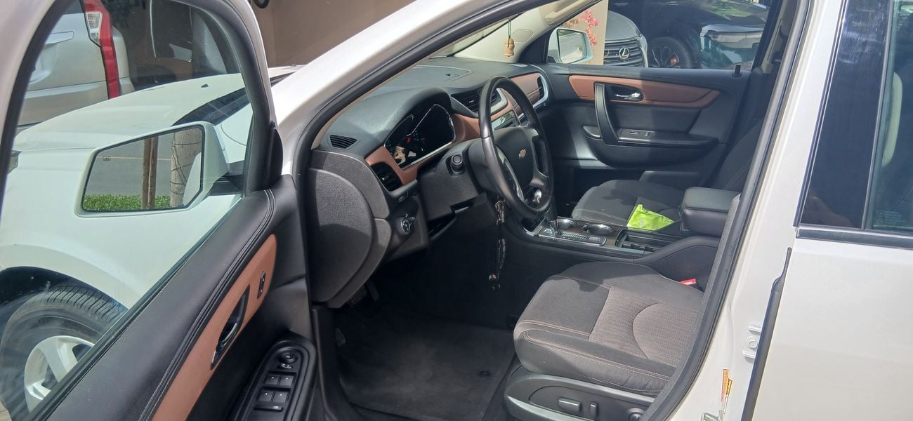 شيفروليه ترافيرس LT 3.6L AWD