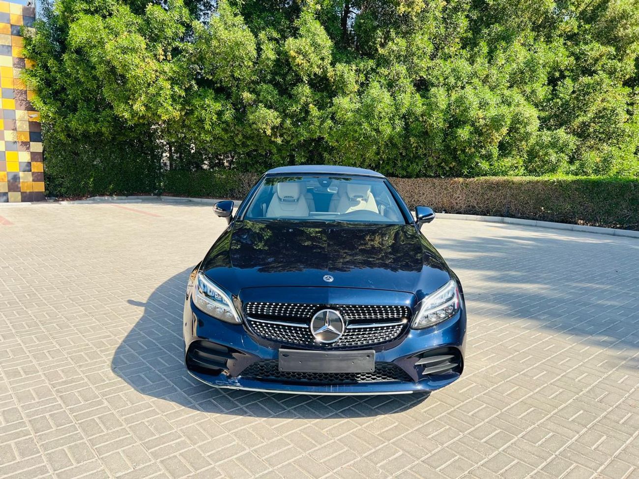 مرسيدس بنز C 300 كوبيه CONVERTIBLE