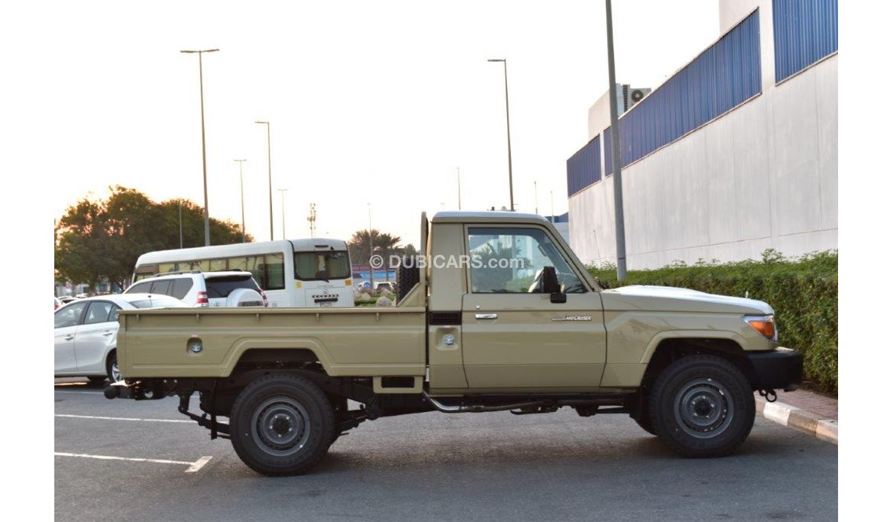 Toyota Land Cruiser Pick Up SINGLE  CAB PICKUP  V6 4.2L DIESEL MANUAL TRANSMISSION