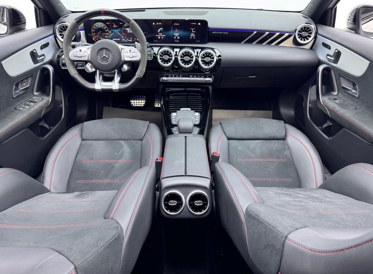 Mercedes-Benz A 35 AMG 4MATIC Hatchback 2023 Mercedes Benz A35 AMG Aerodynamic Package, 2028 Mercedes Warranty + Service Pa