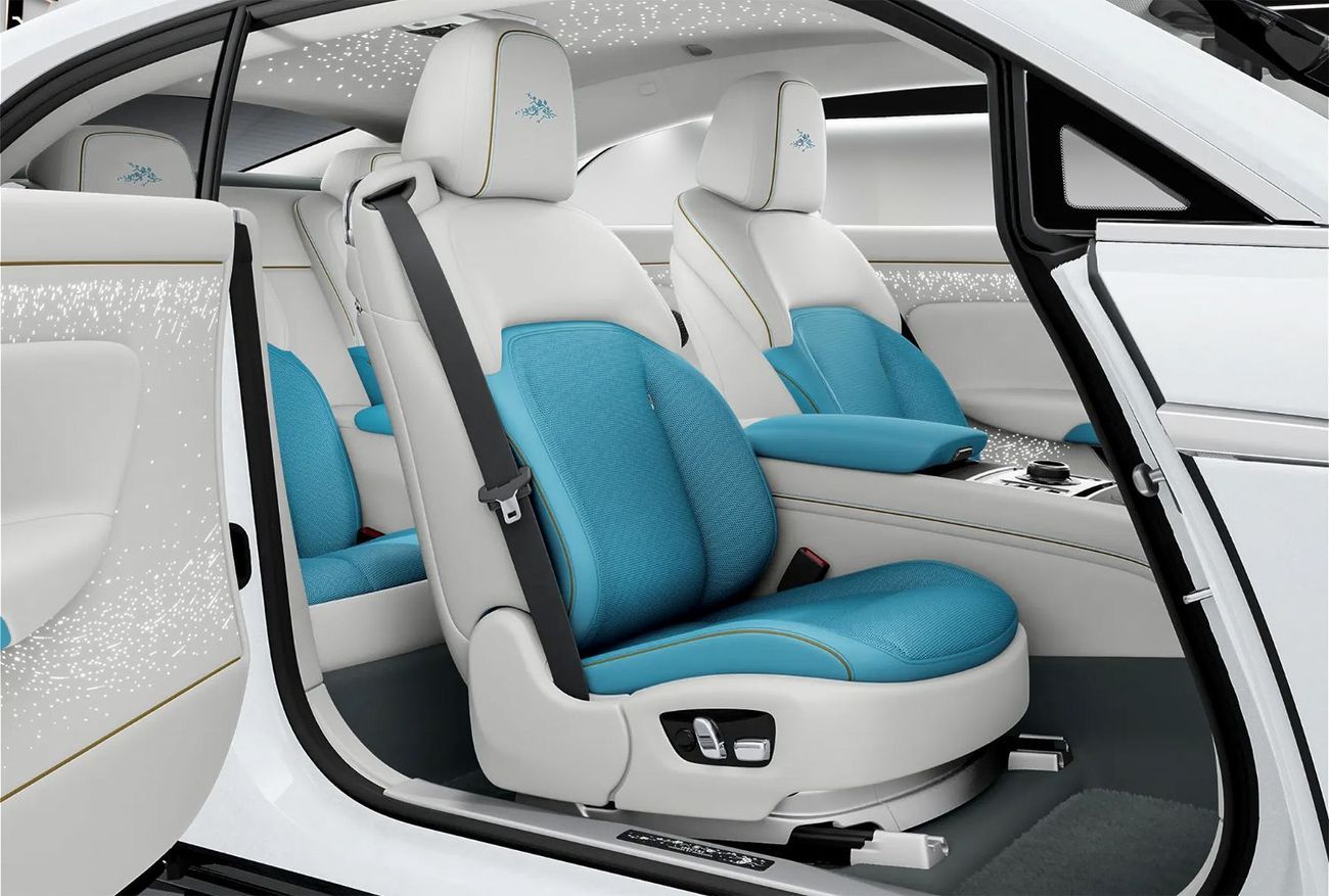 رولز رويس سبيكتر رولز رويس سبيكتر بريمافيرا مستوحاة من طراز MY26 بالكامل