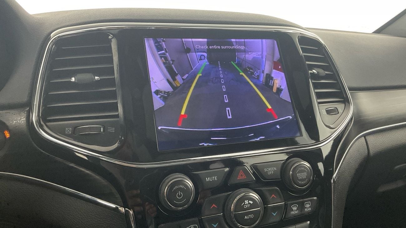 جيب جراند شيروكي Limited | upto AED 20,000 Ramadan Discount | شامل الضمان | 0 ﺪﻔﻋﺓ ﺃﻮﻟﻯ