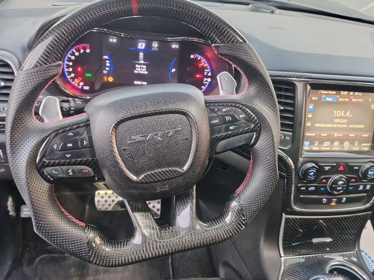 Jeep Grand Cherokee JEEP GRAND CHEROKEE SRT 6.4L - V8 - PET - AT - 2014 MY