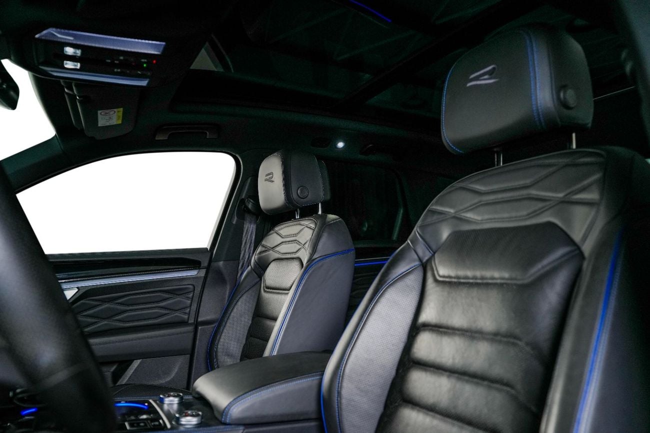 Volkswagen Touareg R-LINE eHybrid | European Spec | Full Option