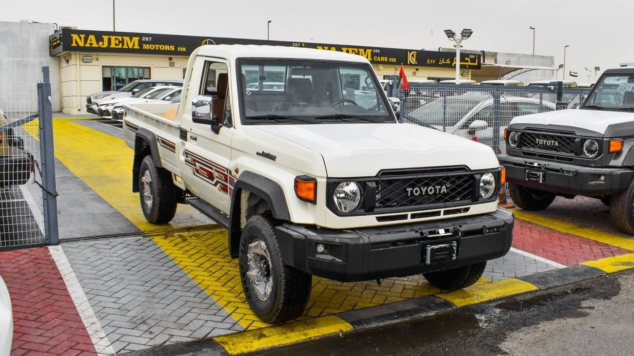 Toyota Land Cruiser Pick Up