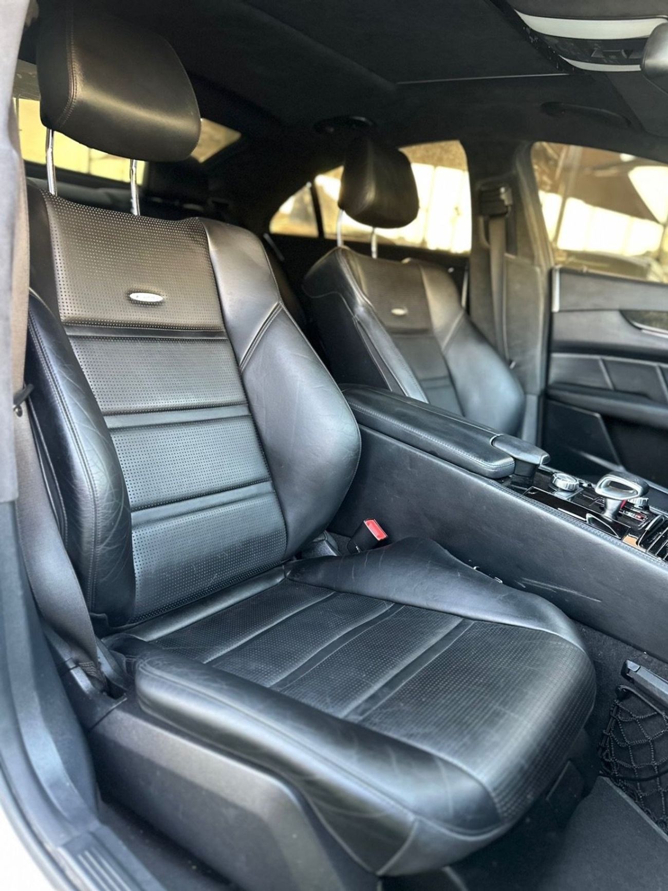 Mercedes-Benz CLS 63 AMG S 5.0L MERCEDES BENZ AMG CLS 63 2012 Japan Import (Clean Title) Perfect condition  Full Option