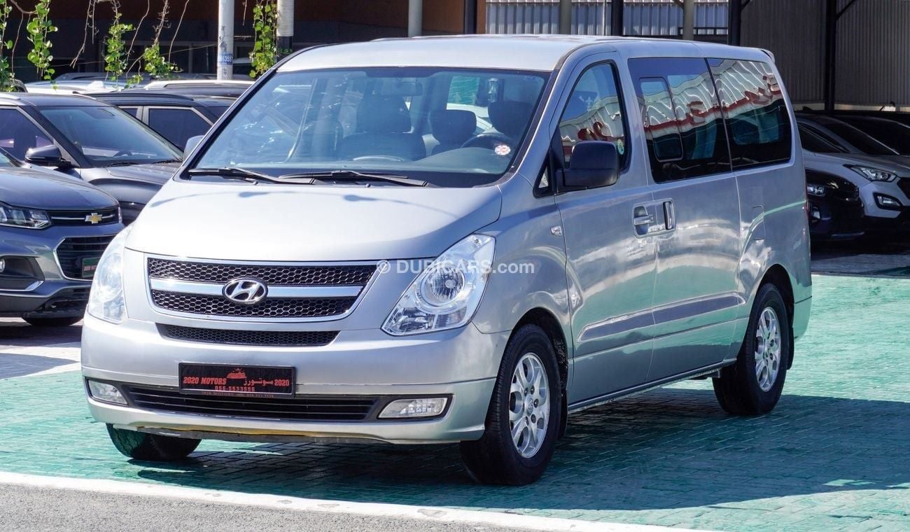 Used Hyundai H-1 2011 for sale in Ajman - 795951