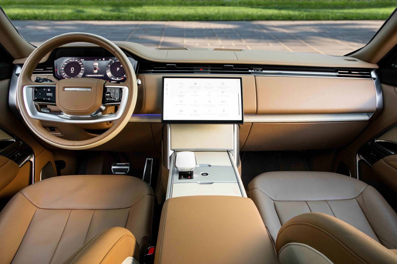 Land Rover Range Rover RANGE ROVER SV AUTOBIOGRAPHY | 14,688 P.M | 0% Downpayment | SV Autobiography| 2029 Agency Warranty!