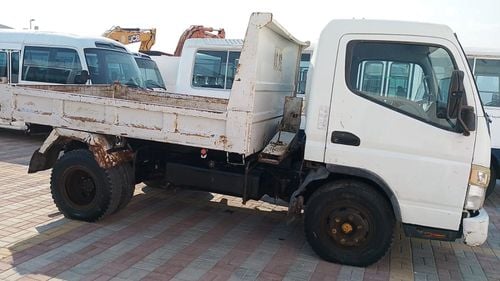 Mitsubishi Fuso Canter Tipper / gcc