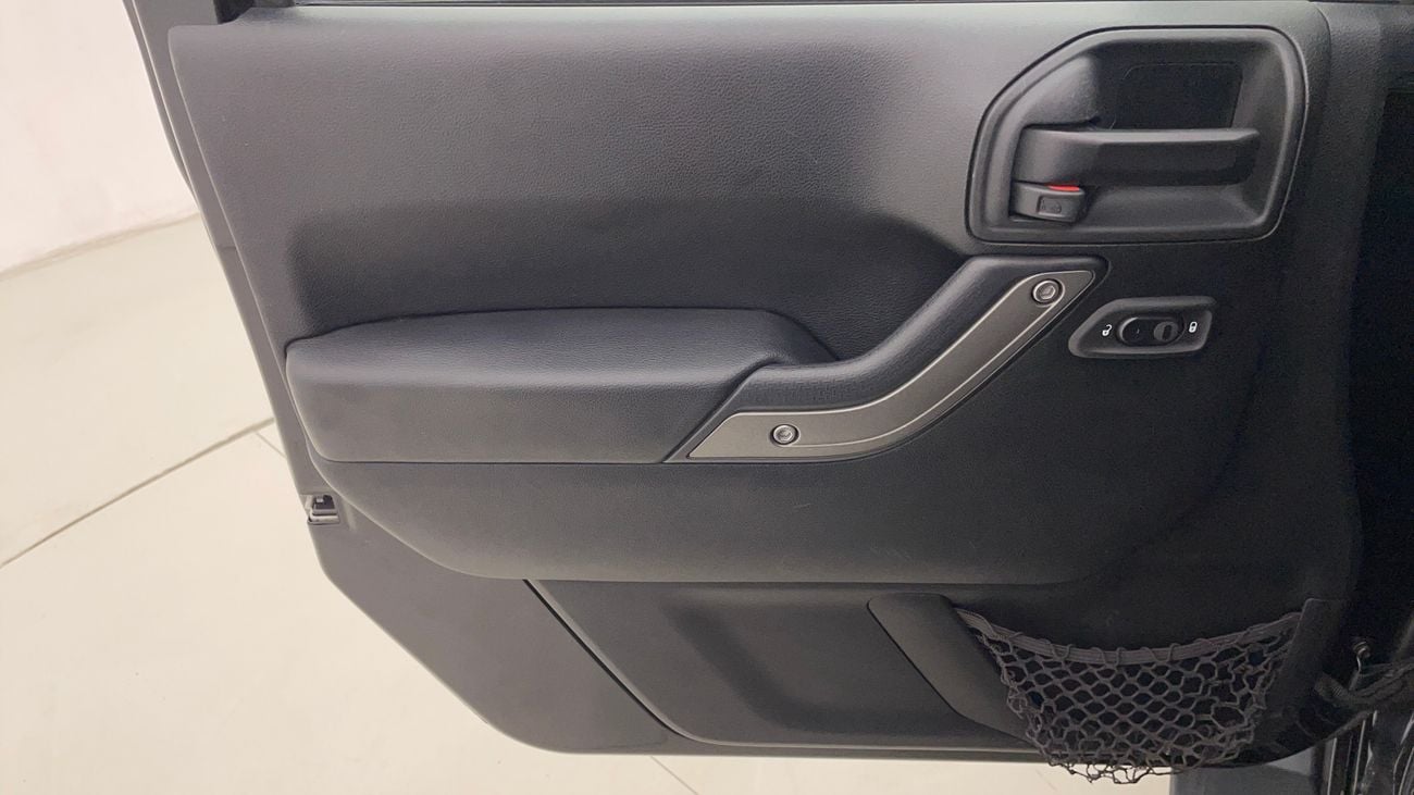 Jeep Wrangler Sport 3.6L A/T (5 Seater) 2018 SPORT | AED 1297/Month | 0 DP | 30 Day Return | Warranty | Service Hi