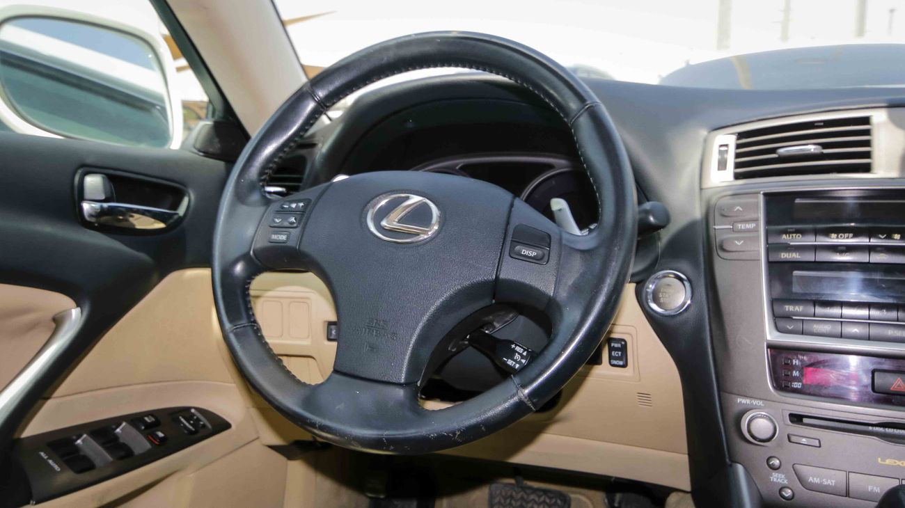 Lexus IS250
