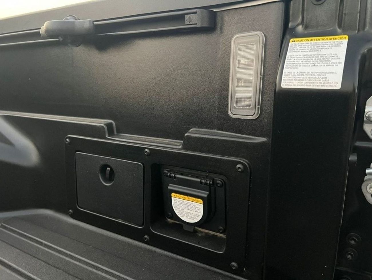 Toyota Tacoma 2023 TOYOTA TACOMA TRD SPORT - 4X4 - CREW CAB -  4 Door - 5 Seater - 3.5 L - V6 - Gasoline/ Petrol ⛽