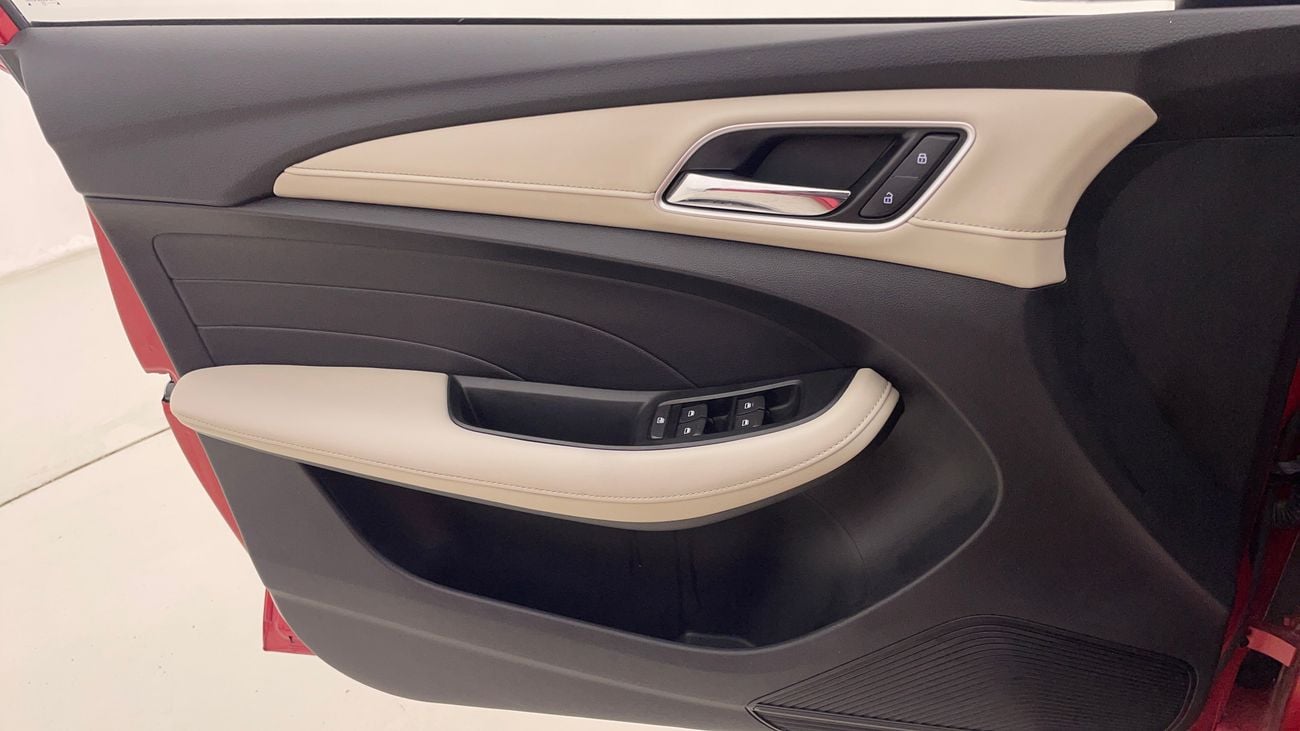 أم جي 5 LUXURY 1.5 | بدون دفعة مقدمة | اختبار القيادة في المنزل