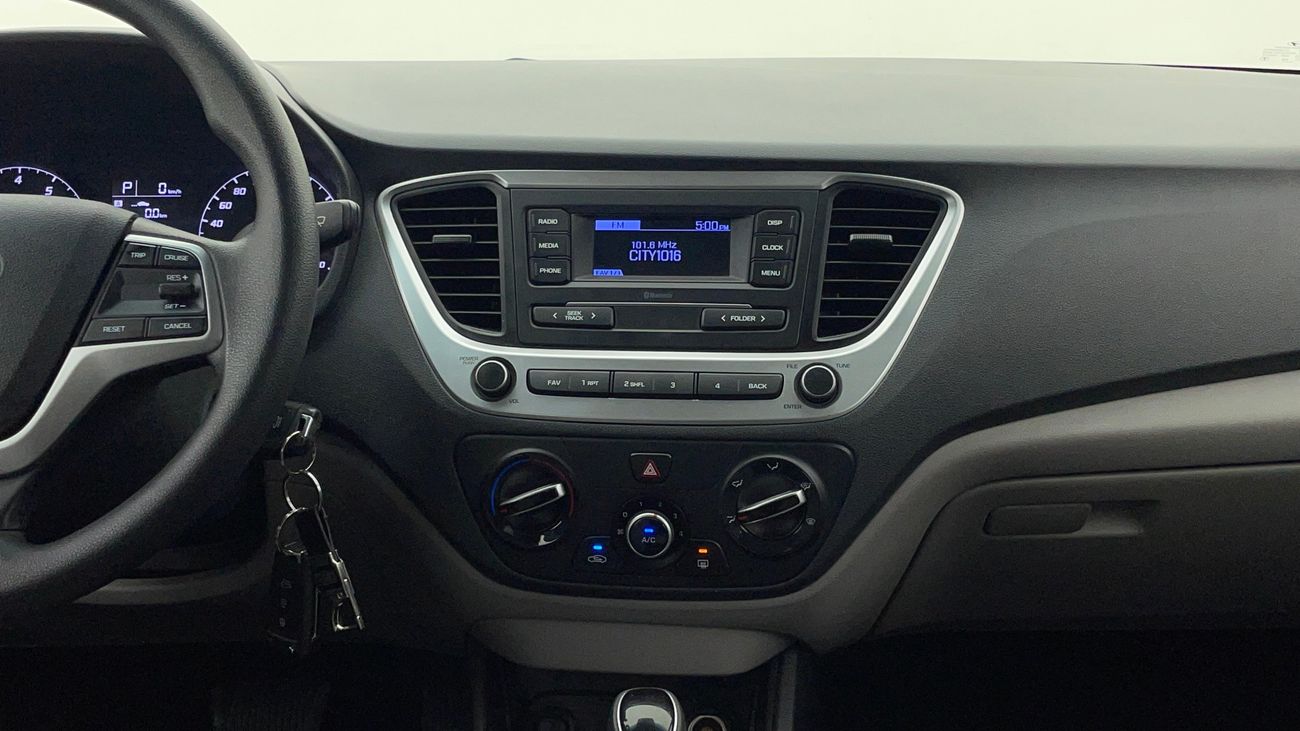 Hyundai Accent SMART 1.6 | Zero Down Payment | Home Test Drive