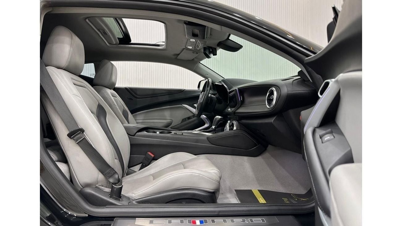 Chevrolet Camaro 2019 Chevrolet Camaro RS, April 2025 Warranty, Al Ghandi Full Service History, GCC