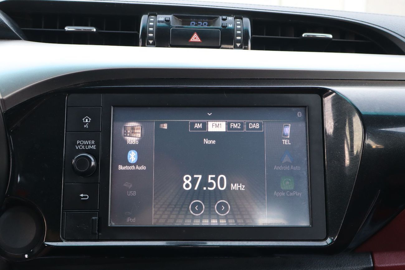 تويوتا هيلوكس GLX 2.7L Double Cab Utility AWD