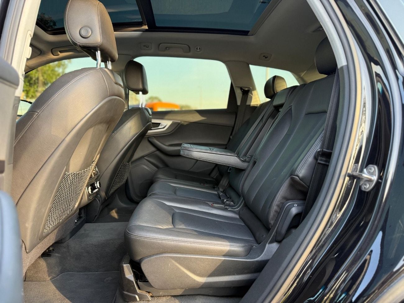 أودي Q7 45 TFSI quattro S-Line 3.0L