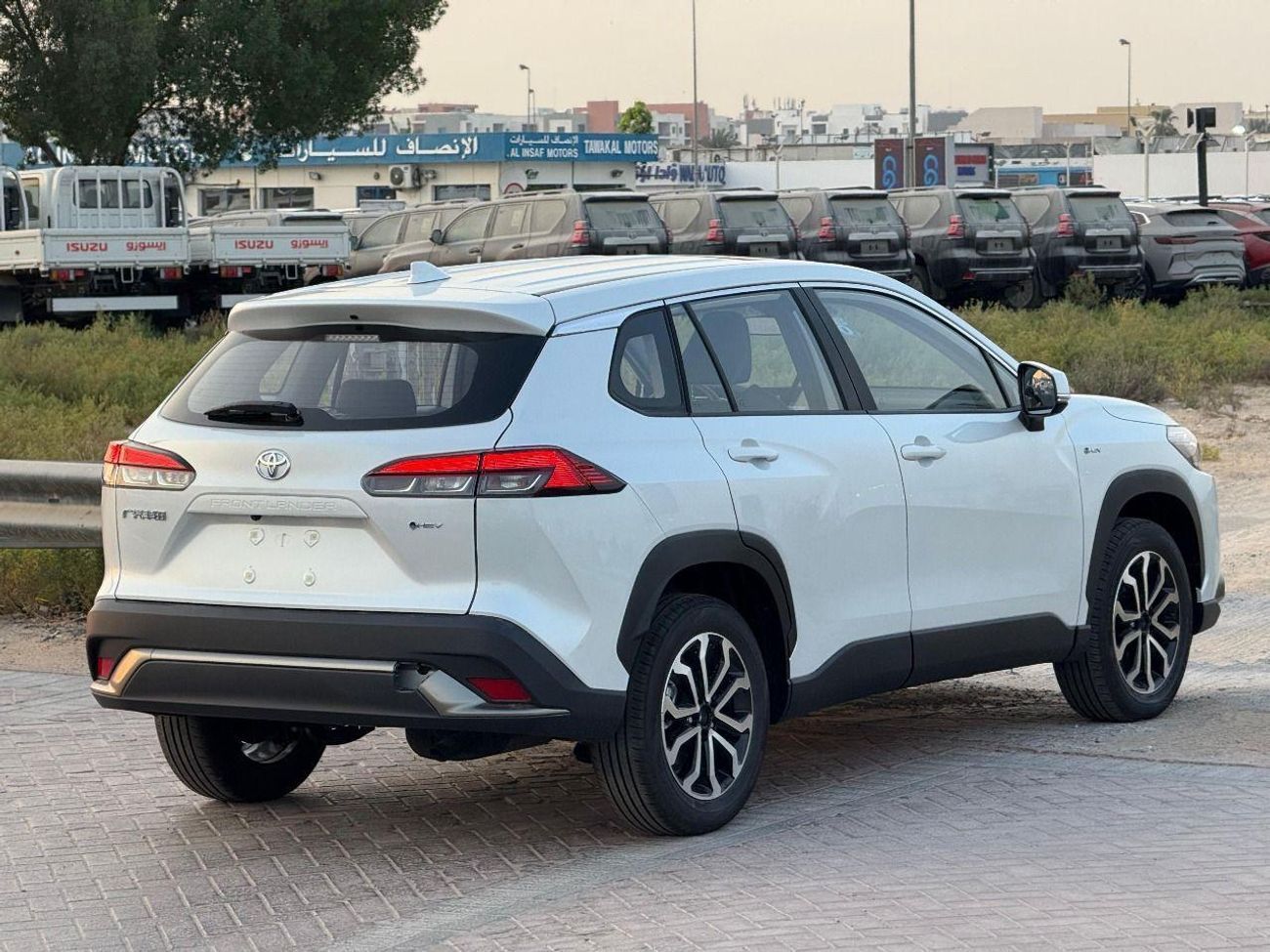 Toyota Frontlander TOYOTA FRONTLANDER 2.0L LUXURY POWER TAILGATE MODEL 2025