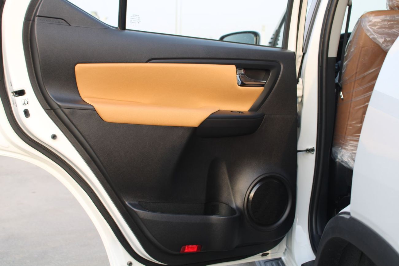 Toyota Fortuner TOYOTA FORTUNER 2.7L PETROL 4WD G AUTO