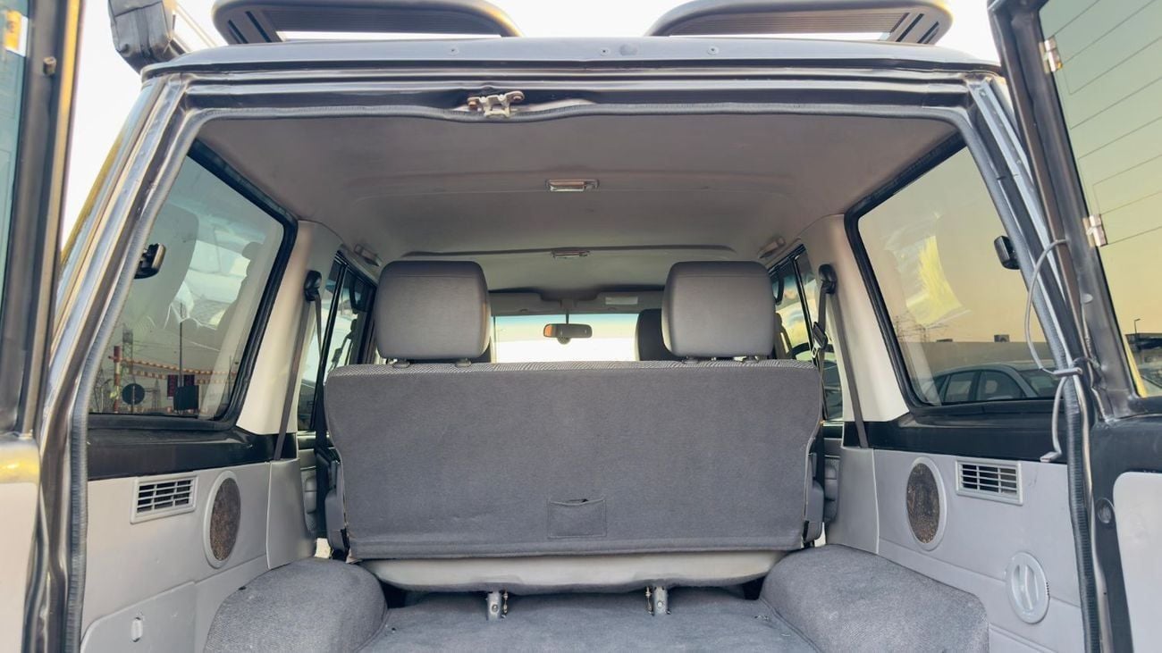 Toyota Land Cruiser 70 OFF-ROAD READY | RHD | MANUAL TRANSMISSION | 4500CC DIESEL | 2015 | BULL BAR + LED LIGHTS | ROOF RAC