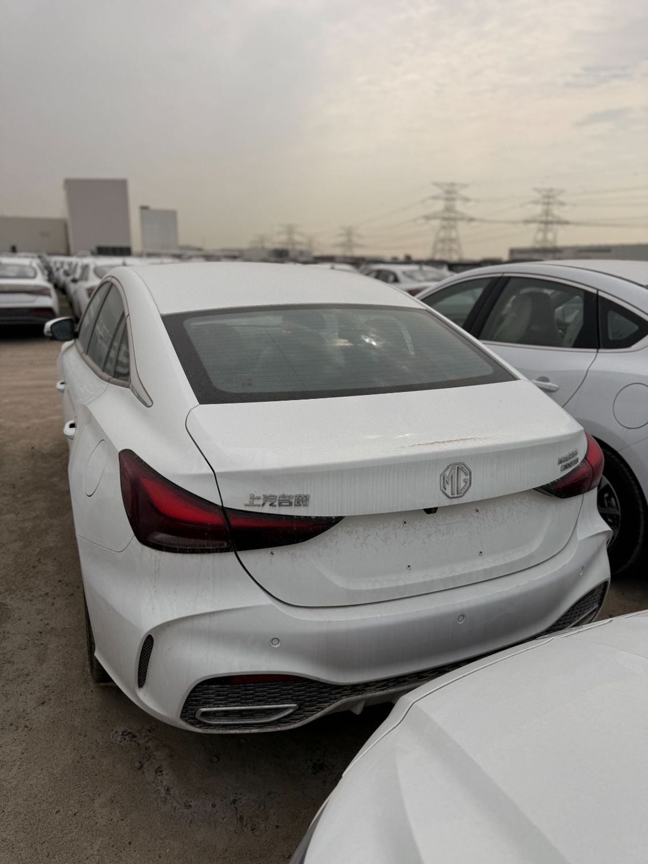 أم جي 5 MG5 1.5L Luxury Edition