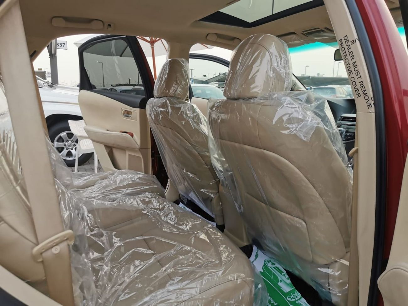 لكزس RX 350 بريمير بحالة ممتازة من الداخل و الخارج