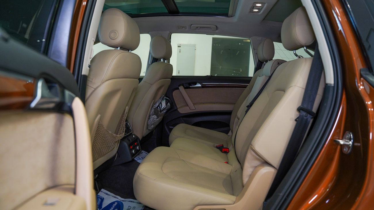 Audi Q7 45 TFSI quattro S-Line 3.0L