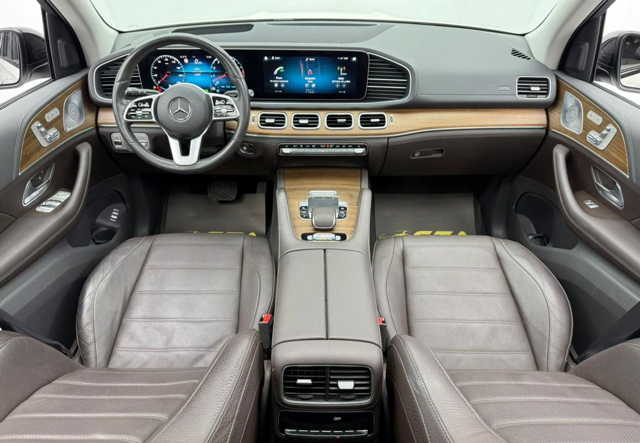 مرسيدس بنز GLE 450 2020 Mercedes Benz GLE450 4MATIC, Warranty, Full Mercedes Service History, Fully Loaded, GCC